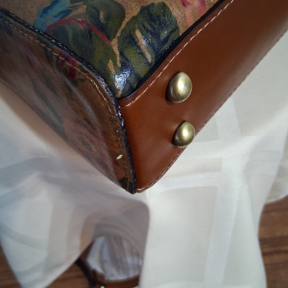 Patricia Nash crossbody Bag - Picture 6 of 9